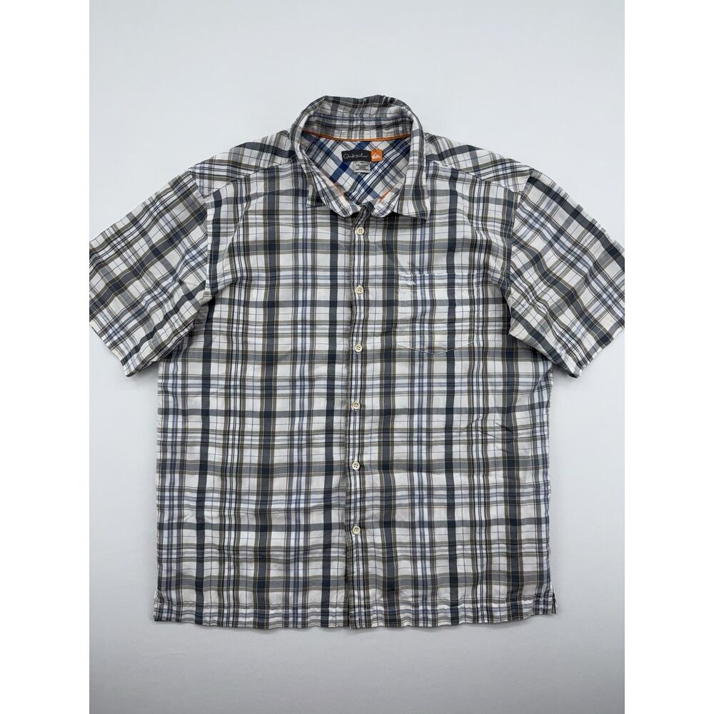Quiksilver Men’s Plaid Button Down Shirt Gray Short Sleeve Surf Skate Casual